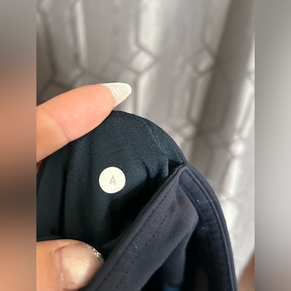 Lululemon Wunder Under Pant Size 4 Special Edition - Picture 6 of 6